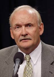 Dallas Stars hire Lindy Ruff as head coach