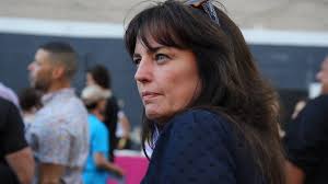 Chicago Hope" Have I Got a Deal for You (TV Episode 2000)