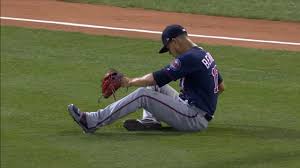 Dodgers star mookie betts won his fifth straight gold glove award on tuesday after winning four with the red sox. Gold Glove Finalists Pitchers Last Word On Baseball