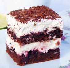 Branza 500 g pentru umplutura, oua 4 buc pentru umplutura, coaja de lamaie rasa 1 linguri pentru umplutura, gris 2 linguri pentru umplutura, zahar 200 g pentru umplutura, zahar 7 linguri, smantana 7 linguri, cacao 2 linguri, grasime 2 linguri eu folosesc de pasare, amoniac 1 buc pachet. Prajitura Cu Blat Cacao Branza Crema Si Mascarpone Este Un Desert Spectaculos Cu Mai Multe Straturi Blatul Fraged De Cake Recipes Cacao Powder Recipe Desserts