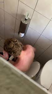 Using a lot of lotion to jerk off in toilet stall - ThisVid.com