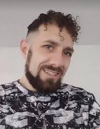 Terrifying video shows gunman shooting homemade 'slam fire' shotgun at  front door in 'Wild West' gangland hit