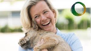 Christina Strayer's Instagram, Twitter & Facebook