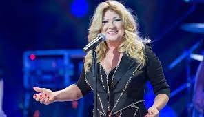 A potem rzućcie okiem na creditsy, by przekonać się, ile ekip było zaangażowanych w całą akcję. Beata Kozidrak Potwierdzila Ze Pracuje Nad Kolejnym Solowym Albumem