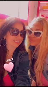 Elsa Alanis (@ealanis4)