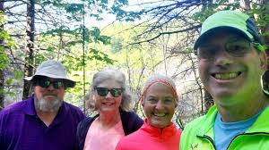 She gets it…🫶🏻🐕🤎