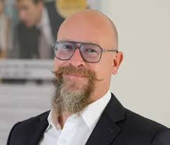 Versicherungsvermittler John Bade in Schönebeck (Elbe)