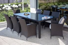 Gartenmöbel für den garten und die terrasse: Gartenmobel Set Rattan Dunkelbraun 8 Sitzer Auflagen Weiss Italy Beliani De
