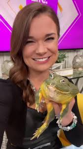 Frog Kiss Comedy: Kayla's Expansion with Humorous News Voice