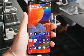 Huawei Mate 20 RS Porsche Design phone ...