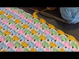 2 Sirada Biten Kolay Bebek Battaniye Modeli Youtube Crochet Stitches Patterns Crochet Flower Patterns Stitch Patterns