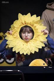 pin on twice fansign