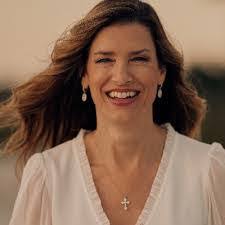 Margie Kendall's Instagram, Twitter & Facebook