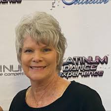 What is the best place to eat fried crab claws in Panama City Beach, FL?