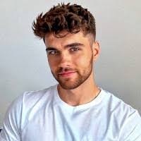 Devin Sellers's Instagram, Twitter & Facebook