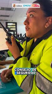 🎥 Gracias a las cámaras con inteligencia artificial del Consejo de  Seguridad Ciudadana Cuenca , identificamos vehículos que circulan sin  placas., 👮🏻‍♂️Nuestros agentes actúan de inmediato y aplican la ...