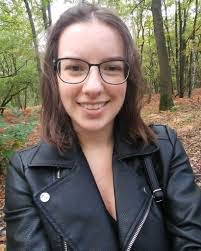 Amanda Belanger's Instagram, Twitter & Facebook