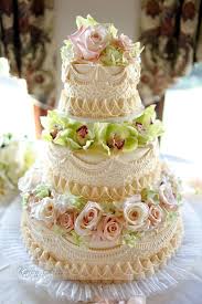 Torrance Bakery Wedding Cake Jpg Wedding Cakes Vintage Wedding Cakes With Cupcakes Vintage Cake
