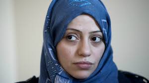 Raif Badawis syster släppt ur fängelse mot borgen