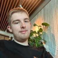 Dora Umanzor's Instagram, Twitter & Facebook