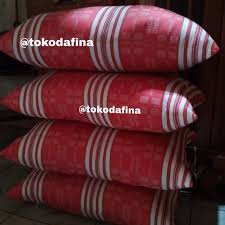 Bantal ini biasanya berbentuk persegi panjang. Bantal Kapuk Bantal Guling Kapuk Kapuk Super Bantal Kapuk Bagus Shopee Indonesia