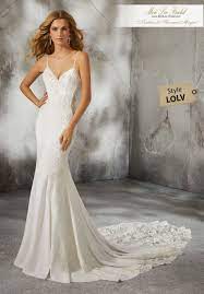 Estilo Lolv Lizzie Wedding Dress Form Fitting Crepe Wedding Dress Featuring Beaded Vestidos De Novia Ajustados Vestidos De Novia De La Boda Vestidos De Novia