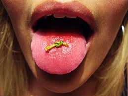 How To Tie A Knot In A Cherry Stem With Your Tongue Knots Good Kisser Stem