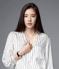 장자연과 손담비 그리고 사기꾼 김태우는 무슨 관계가 있는지 한번 살펴봅시다. ì†ë‹´ë¹„ ë‚˜ë¬´ìœ„í‚¤