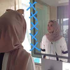 Hari ini kita menyaksikan bagaimana sindrom tall poppy ini berlaku di negara kita sendiri apabila adik natasha qisty mohd ridzuan yang memperolehi keputusan cemerlang 9a+ dalam peperiksaan spm 2016 dikecam dengan hebat oleh segelintir netizen kerana penampilannya. Foto Siapa Pelajar Cemerlang Yang Viral Semalam Ni Cantiknya Dah Macam Model