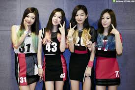 2014 has been one heck of a year for sm entertainment as the record label manages to capture its fan's attention every month. 2014 08 17 Photos Of Red Velvet At Inkigayo Happy Velvets