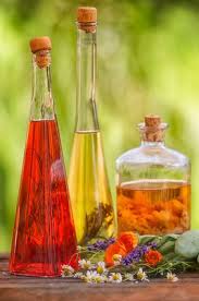 Hirtentaschel Bietet Ungeahntes Potenzial Krauterhaus Klocke Hirtentaschel Naturkrauter Heilpflanzen