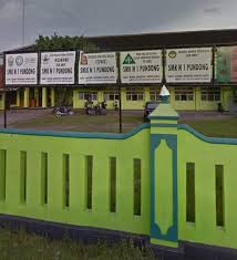 Cerdas dalam imtaq, iptek, cinta seni, budaya, lingkungan dan olahraga. Smkn 1 Pundong Di Kota Bantul