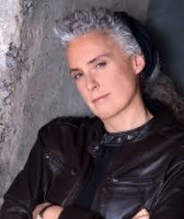 Heidi Westman's Instagram, Twitter & Facebook