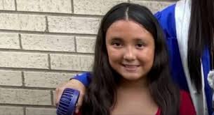 An 11 year old girl in Texas has committed suicide after kids at school  bullied her for being Hispanic and were telling her ICE was going to get  her family (via @Univision)