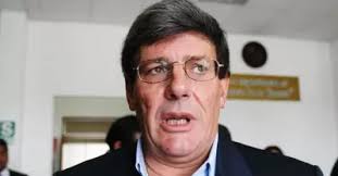 Rafael Rey renunciará al BCR antes que se elija al nuevo Congreso