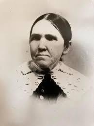 Maire Houlihan's family history in Ireland