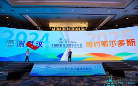 2026 企业级大模型API 网关构建指南：如何解决多模型管理的“熵增 ...