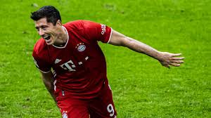 Discover more posts about robert lewandowski, and lewandowski. Robert Lewandowski Hits Hat Trick In Bayern Munich Rout Football News Sky Sports