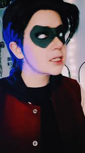 Making A Robin Costume