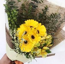 Os viajantes do tripadvisor classificam kedai kopi ban huat heng da seguinte maneira R A W L I N S G L A M Choosing The Right Online Florist Vendor For Your Occasion