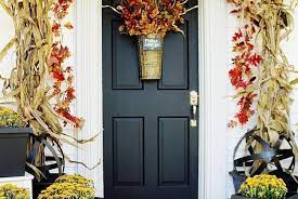 They're also right on trend and stylishly charming too. Diy Fall Front Door Decor Ideas The Garden Glove