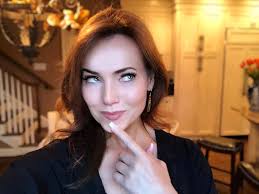 Parting from the show helped lisa's fans learn about her love life, as lisa then came forth addressing her relationship with eric mcgee. Facebook