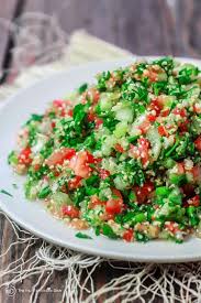 Want To Make The Best Tabouli Salad This Recipe Is Your Ticket Tabouli Or Tabouleh Is A Mediterranean In 2020 Tabouli Salad Tabouli Salad Recipe Mediterranean Dishes