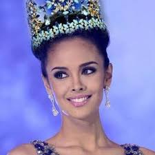 WINNER: Miss World Megan Young, for deftly answering Karen Davila&#39; s pushy questions about what a ... - 1381984644-Winner---Megan-Young