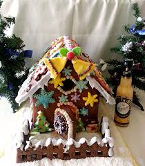 And, even though i thought i'd find the time to assemble it, the days kept passing me by. Weihnachtliches Verpoorten Lebkuchenhaus Kuchenrezepte Mit Eierlikor Verpoorten