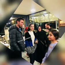 Y A R A Adli Kullanicinin U L A S T U N A A S T E P E Panosundaki Pin Unluler Ask