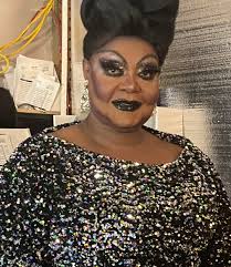 title Don't miss the Round Revue Show at 5:30pm! Check out amazing  performances by Monica Heart, Angel Collins, Venus Shante DaVis, and  Zamareyah Dawn with music by DJ Rikochet! 21+ ONLY NO