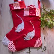 Nikolaussocken sind perfekt für weihnachten, den advents und nikolaus zur dekoration und um geschenke zu verstecken. Nikolausstiefel Basteln Selbst Nahen Living At Home