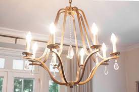 How to dining table chandelier selecting tina marie interior. Hanging A Dining Room Chandelier At The Perfect Height
