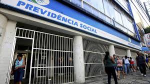 INSS pede concurso para 8,5 mil vagas e aguarda aval do governo